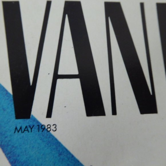 VANITY FAIR MAGAZINE MAY 1983 DAVID Bowie HOCKNEY - Picture 4 of 8